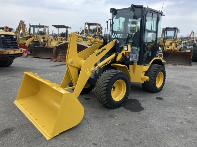 ＜近日入庫予定＞平成30年　コマツWA40-8　スノータイヤ