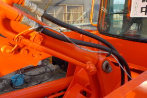 サムネイル: 平成25年　クボタ　ホイールローダー　R430Z　★0.4立米★バケット幅158㎝★使用時間約1100HR★