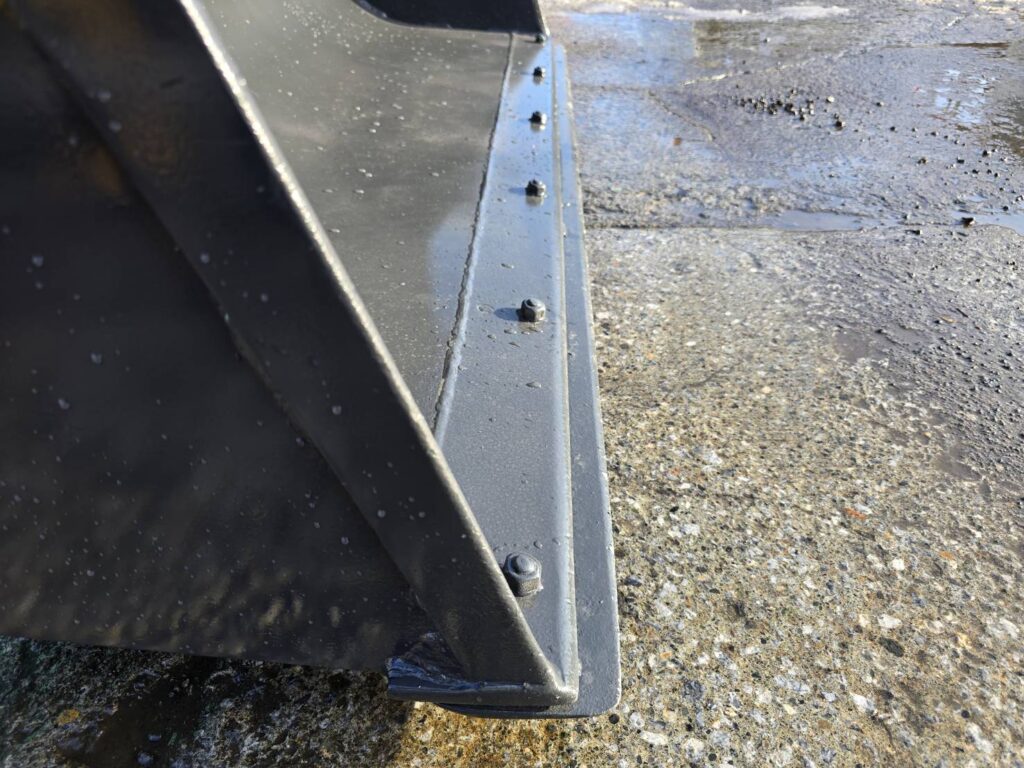 平成23年　ヤンマー　Ｖ４－６　0.5立米　★使用時間1340時間・全塗装済！★