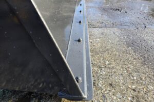 サムネイル: 平成23年　ヤンマー　Ｖ４－６　0.5立米　★使用時間1340時間・全塗装済！★