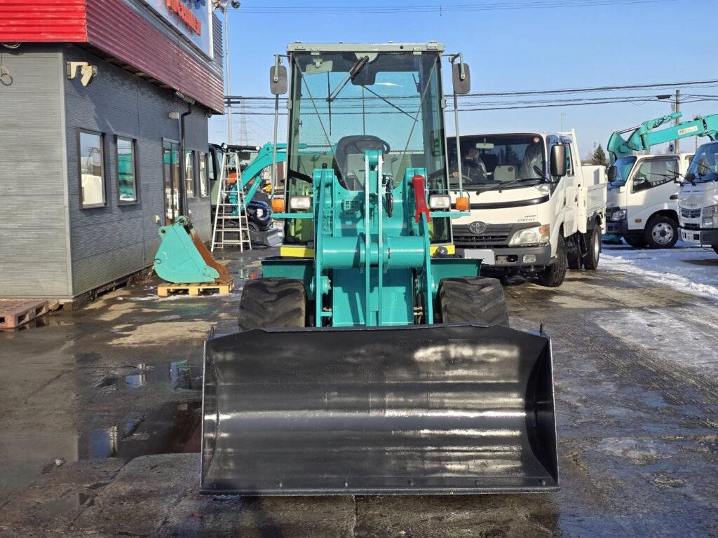 平成23年　ヤンマー　Ｖ４－６　0.5立米　★使用時間1340時間・全塗装済！★