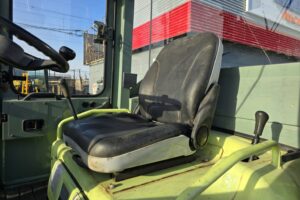 サムネイル: 平成23年　ヤンマー　Ｖ４－６　0.5立米　★使用時間1340時間・全塗装済！★