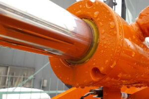 サムネイル: 令和7年　日立　ホイールローダー　ZW80S-5B　★0.9立米★スノースパイク★車検令和9年11月