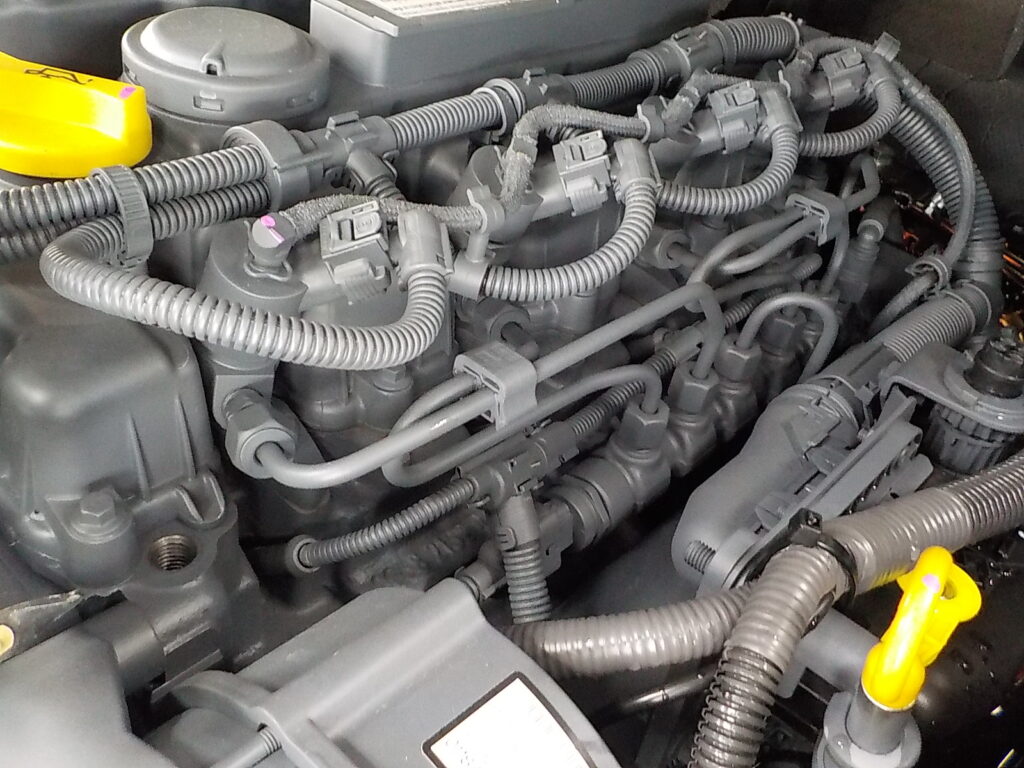 令和7年　日立　ホイールローダー　ZW80S-5B　★0.9立米★スノースパイク★車検令和9年11月