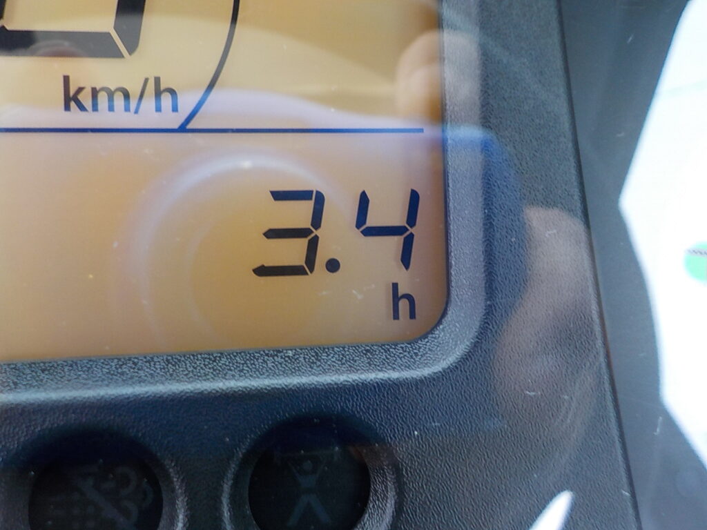 令和7年　日立　ホイールローダー　ZW80S-5B　★0.9立米★スノースパイク★車検令和9年11月