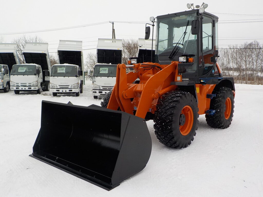 令和7年　日立　ホイールローダー　ZW80S-5B　★0.9立米★スノースパイク★車検令和9年11月
