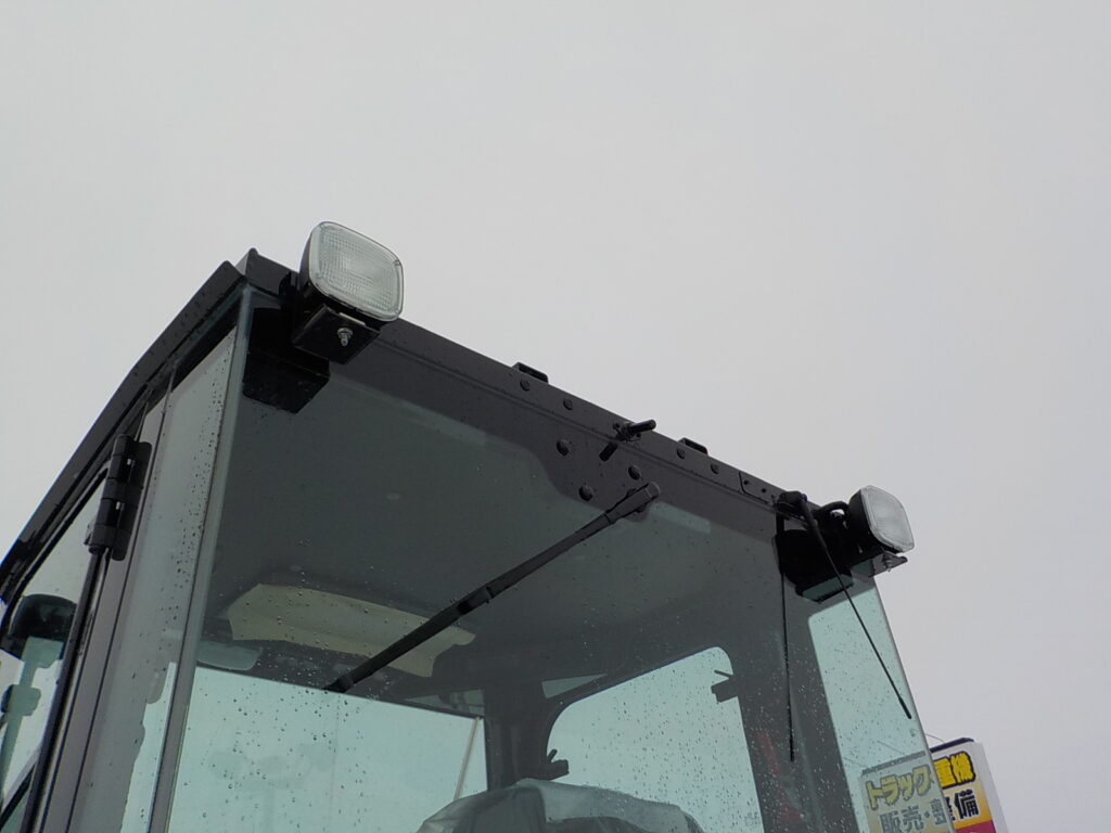 令和7年　日立　ホイールローダー　ZW80S-5B　★0.9立米★スノースパイク★車検令和9年11月