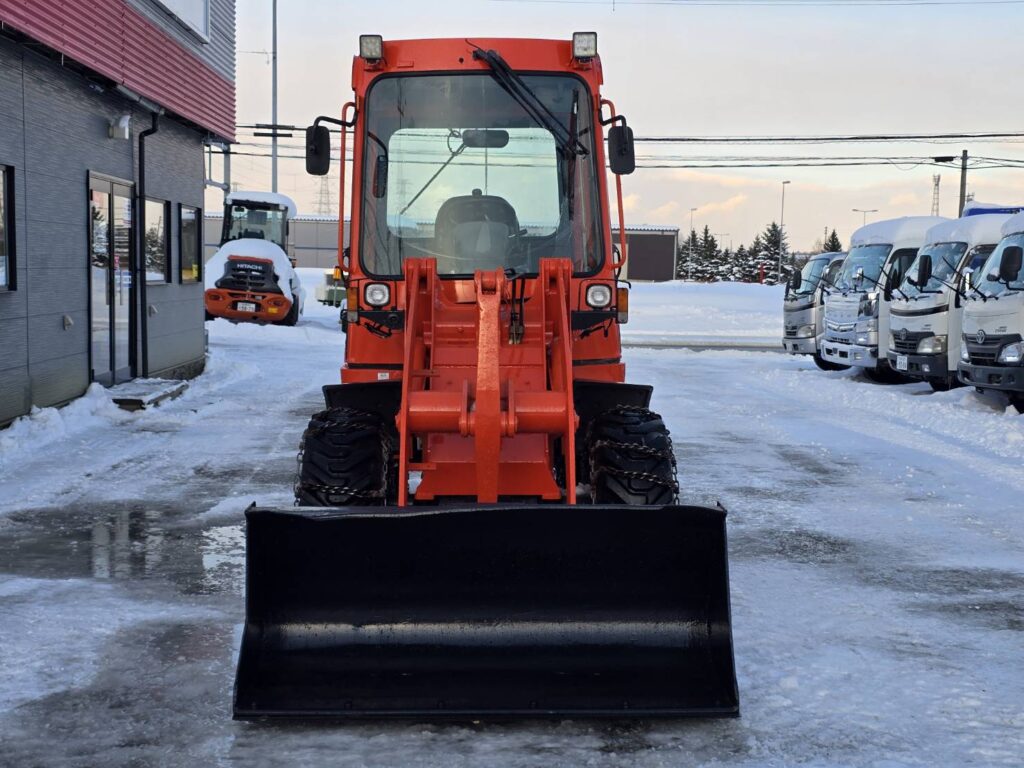 平成16年　クボタ　R420D　0.4立米　チェーン付・全塗装済！