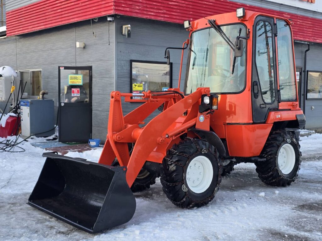 平成16年　クボタ　R420D　0.4立米　チェーン付・全塗装済！