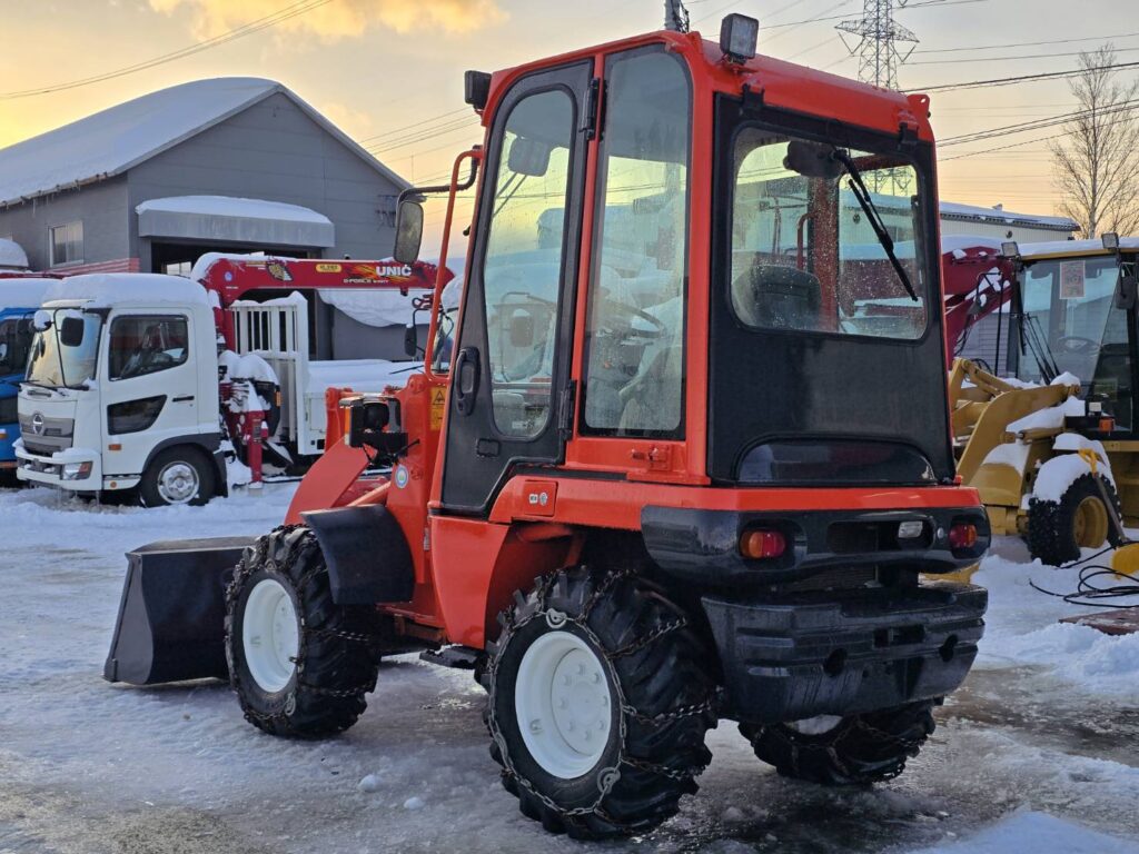 平成16年　クボタ　R420D　0.4立米　チェーン付・全塗装済！