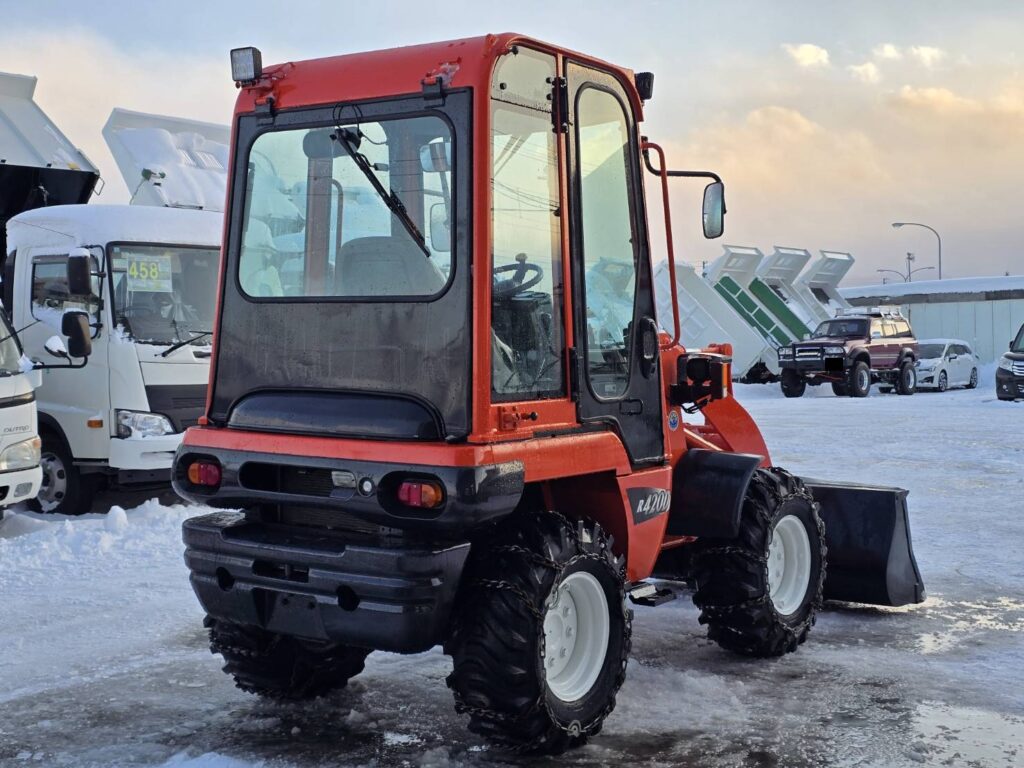 平成16年　クボタ　R420D　0.4立米　チェーン付・全塗装済！