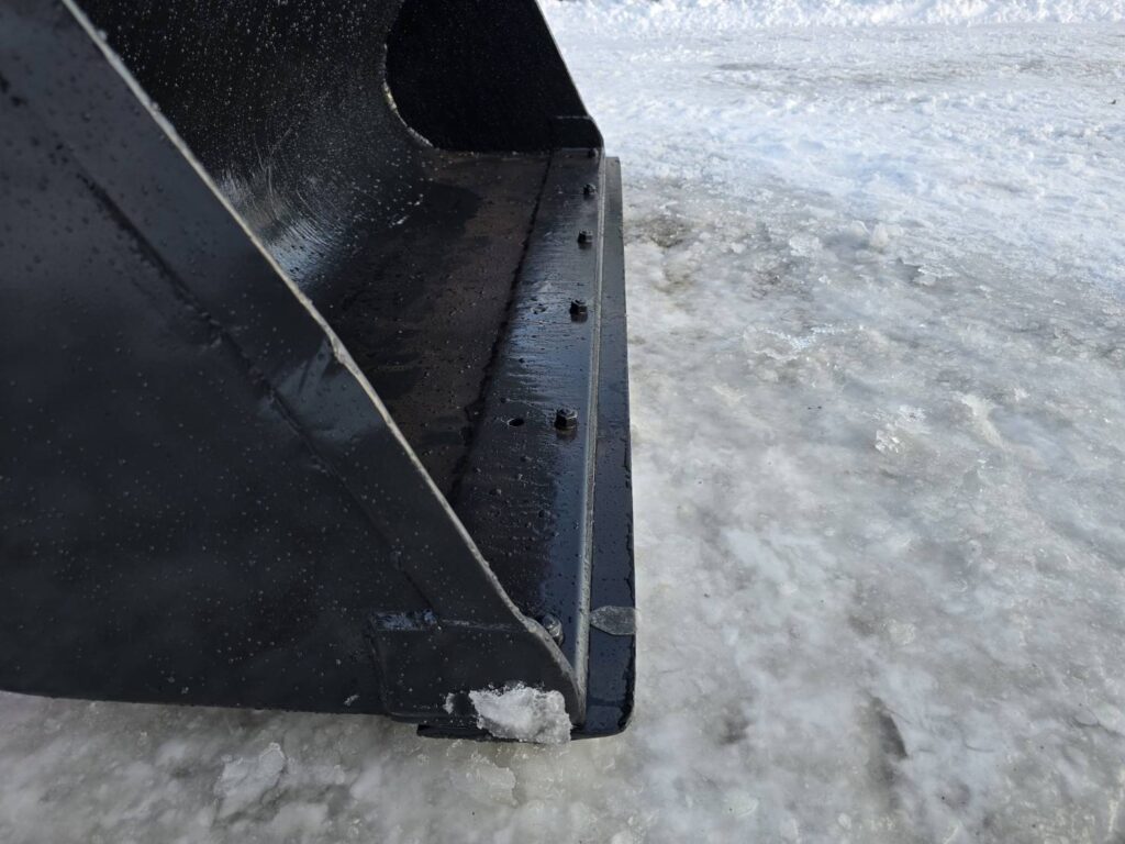 平成16年　クボタ　R420D　0.4立米　チェーン付・全塗装済！