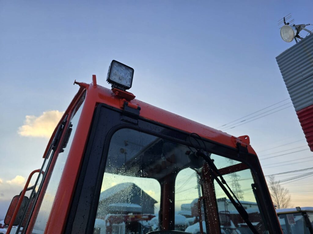 平成16年　クボタ　R420D　0.4立米　チェーン付・全塗装済！