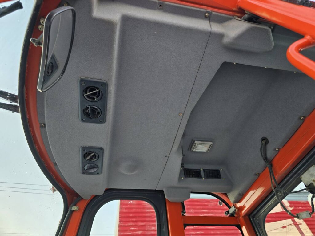 平成16年　クボタ　R420D　0.4立米　チェーン付・全塗装済！