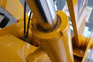 サムネイル: 平成17年　CAT　ホイールローダー　901B　★0.4立米★バケット幅157㎝★使用時間約1970HR★