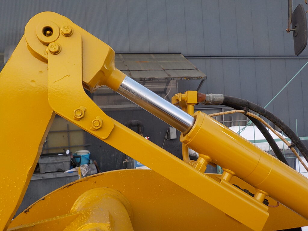 平成17年　CAT　ホイールローダー　901B　★0.4立米★バケット幅157㎝★使用時間約1970HR★