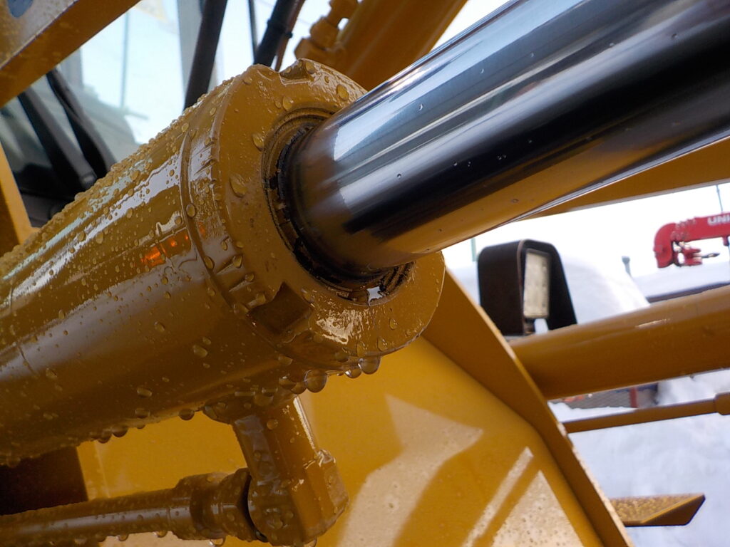 平成17年　CAT　ホイールローダー　901B　★0.4立米★バケット幅157㎝★使用時間約1970HR★