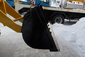 サムネイル: 平成17年　CAT　ホイールローダー　901B　★0.4立米★バケット幅157㎝★使用時間約1970HR★