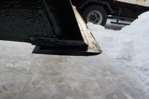 サムネイル: 平成17年　CAT　ホイールローダー　901B　★0.4立米★バケット幅157㎝★使用時間約1970HR★