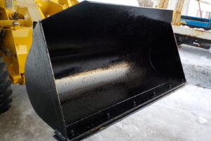 サムネイル: 平成17年　CAT　ホイールローダー　901B　★0.4立米★バケット幅157㎝★使用時間約1970HR★