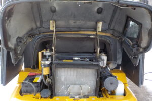 サムネイル: 平成17年　CAT　ホイールローダー　901B　★0.4立米★バケット幅157㎝★使用時間約1970HR★