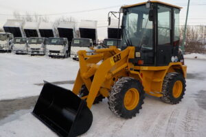 平成17年　CAT　ホイールローダー　901B　★0.4立米★バケット幅157㎝★使用時間約1970HR★