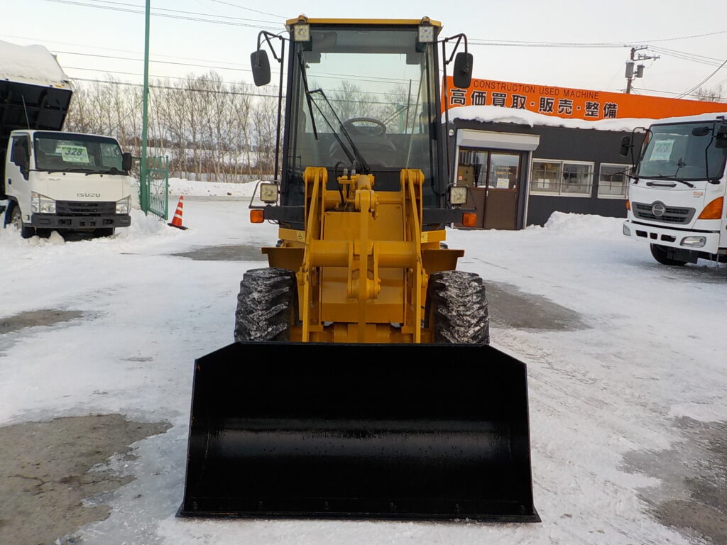 平成17年　CAT　ホイールローダー　901B　★0.4立米★バケット幅157㎝★使用時間約1970HR★