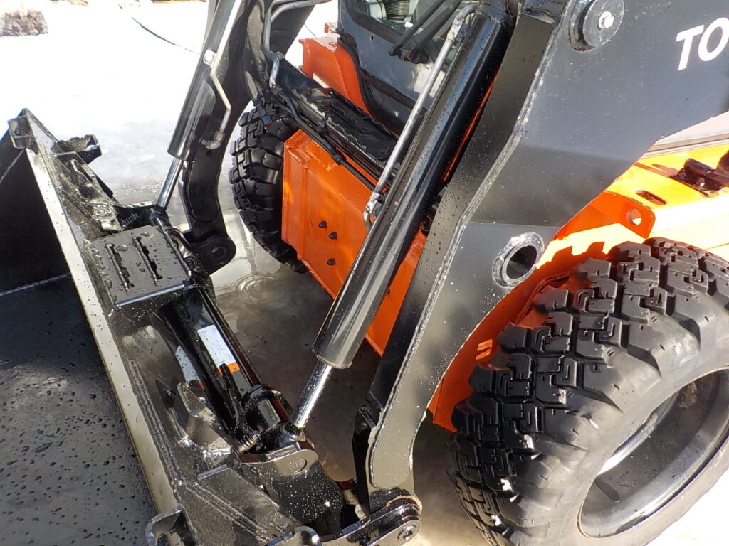 トヨタ　ジョブサン　5SDKL6　★スキッドステアローダー★0.28立米★バケット幅153㎝★使用時間約580HR★