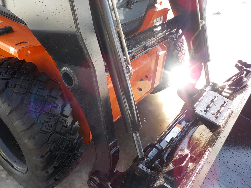 トヨタ　ジョブサン　5SDKL6　★スキッドステアローダー★0.28立米★バケット幅153㎝★使用時間約580HR★