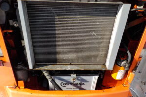 サムネイル: トヨタ　ジョブサン　5SDKL6　★スキッドステアローダー★0.28立米★バケット幅153㎝★使用時間約580HR★