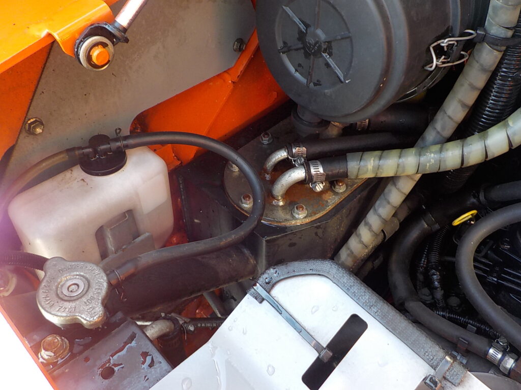 トヨタ　ジョブサン　5SDKL6　★スキッドステアローダー★0.28立米★バケット幅153㎝★使用時間約580HR★