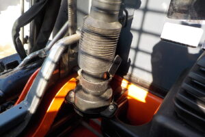 サムネイル: トヨタ　ジョブサン　5SDKL6　★スキッドステアローダー★0.28立米★バケット幅153㎝★使用時間約580HR★