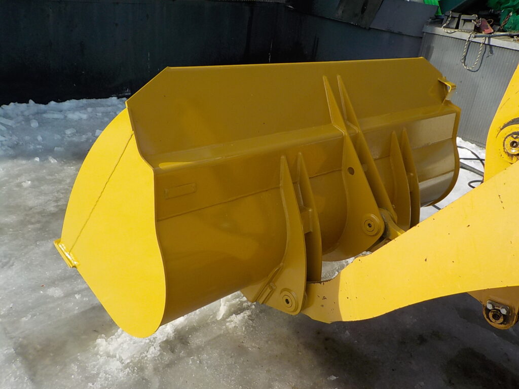 平成29年　CAT　ホイールローダー　901C2　★0.4立米★バケット幅168㎝★タイヤチェーン2本★使用時間1300HR★
