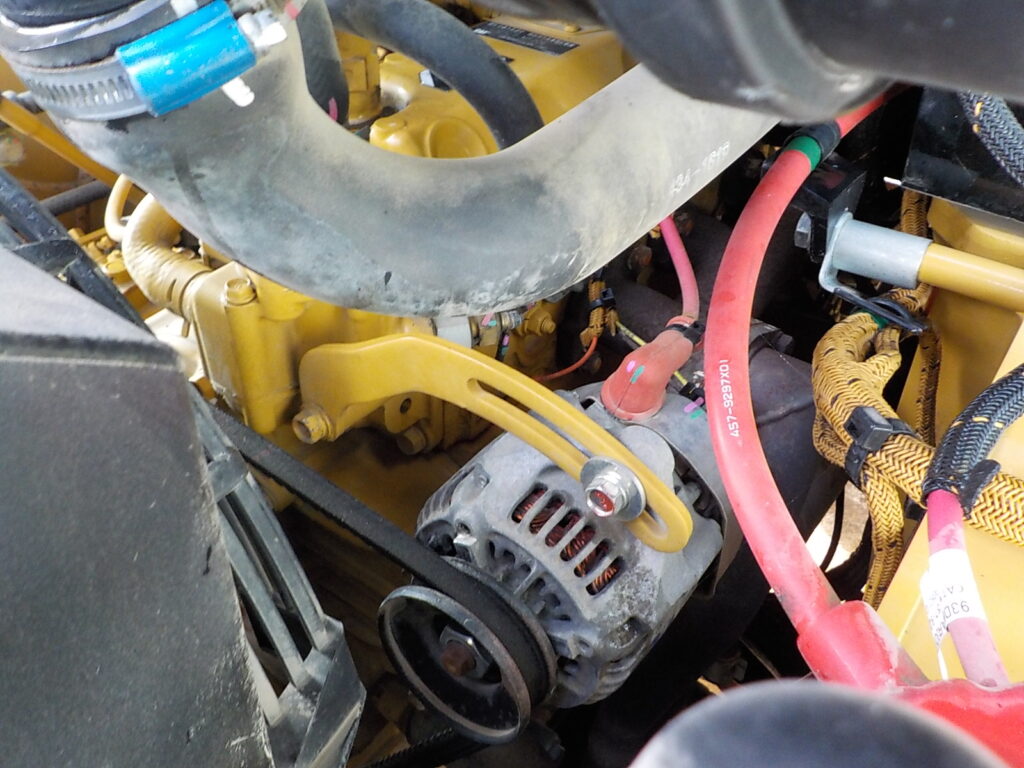 平成29年　CAT　ホイールローダー　901C2　★0.4立米★バケット幅168㎝★タイヤチェーン2本★使用時間1300HR★