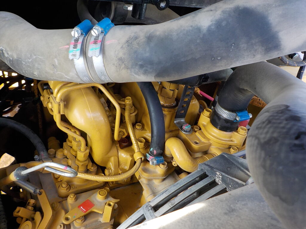 平成29年　CAT　ホイールローダー　901C2　★0.4立米★バケット幅168㎝★タイヤチェーン2本★使用時間1300HR★