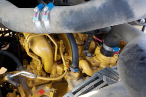 サムネイル: 平成29年　CAT　ホイールローダー　901C2　★0.4立米★バケット幅168㎝★タイヤチェーン2本★使用時間1300HR★