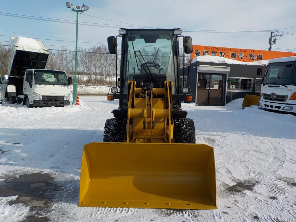 平成29年　CAT　ホイールローダー　901C2　★0.4立米★バケット幅168㎝★タイヤチェーン2本★使用時間1300HR★