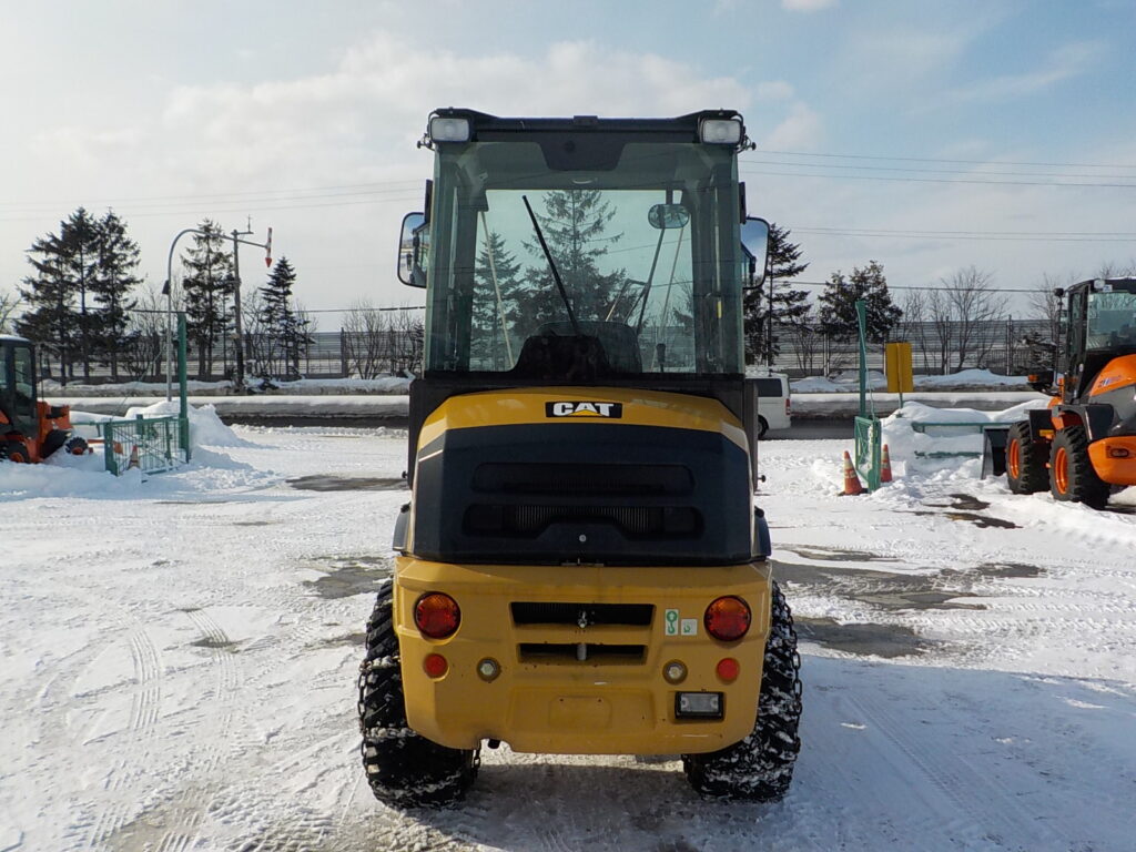 平成29年　CAT　ホイールローダー　901C2　★0.4立米★バケット幅168㎝★タイヤチェーン2本★使用時間1300HR★