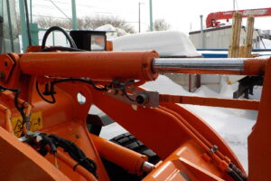 サムネイル: 平成30年　日立　ホイールローダー　ZW80-5B　★スノウプラウ★ノーマルバケット★ワンタッチ式★車検令和9年11月★