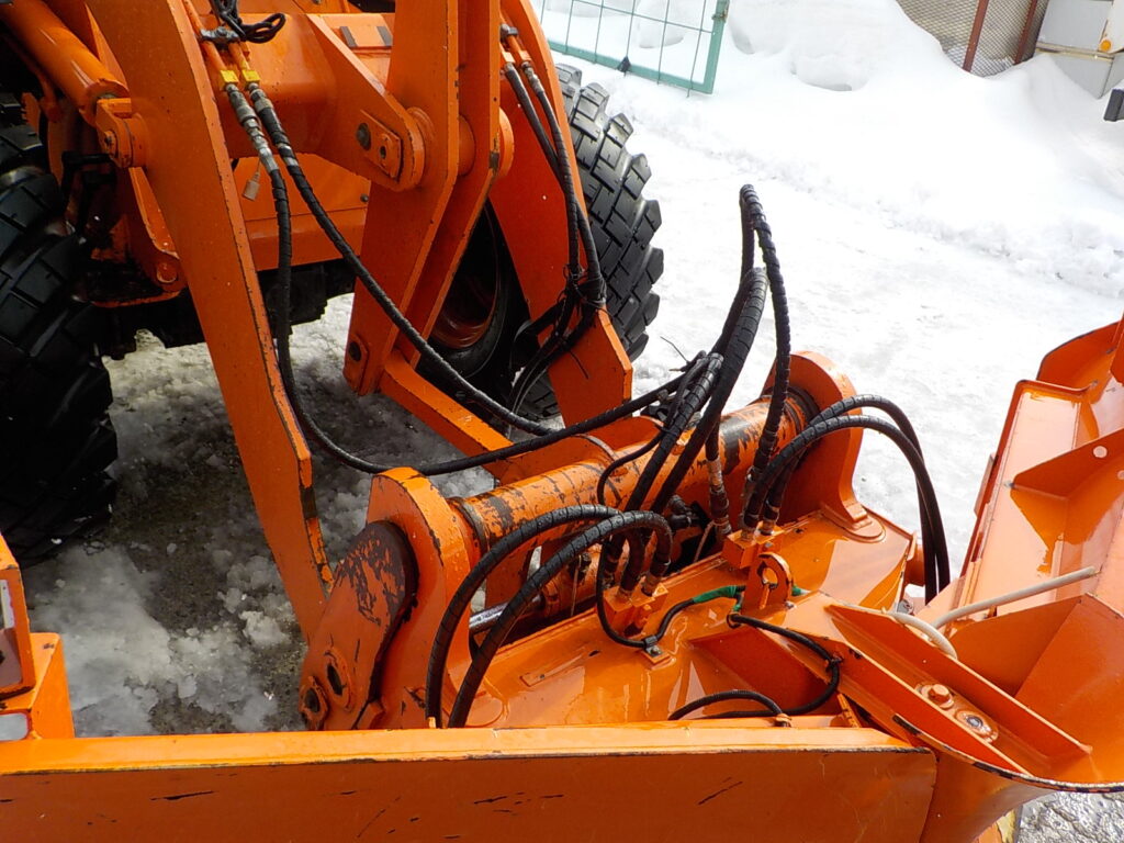 平成30年　日立　ホイールローダー　ZW80-5B　★スノウプラウ★ノーマルバケット★ワンタッチ式★車検令和9年11月★