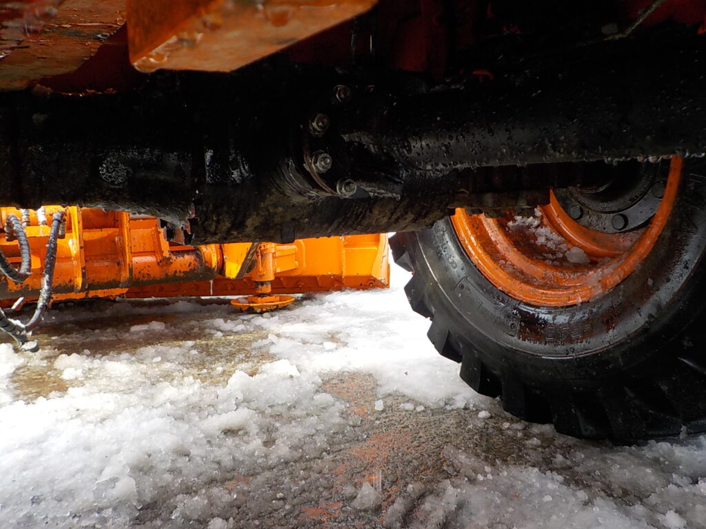 平成30年　日立　ホイールローダー　ZW80-5B　★スノウプラウ★ノーマルバケット★ワンタッチ式★車検令和9年11月★