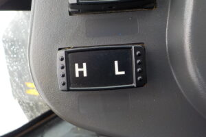 サムネイル: 平成30年　日立　ホイールローダー　ZW80-5B　★スノウプラウ★ノーマルバケット★ワンタッチ式★車検令和9年11月★