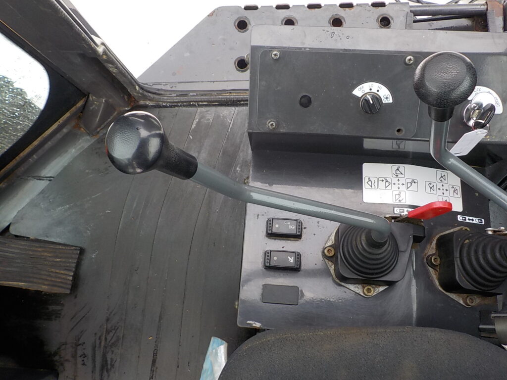 平成30年　日立　ホイールローダー　ZW80-5B　★スノウプラウ★ノーマルバケット★ワンタッチ式★車検令和9年11月★