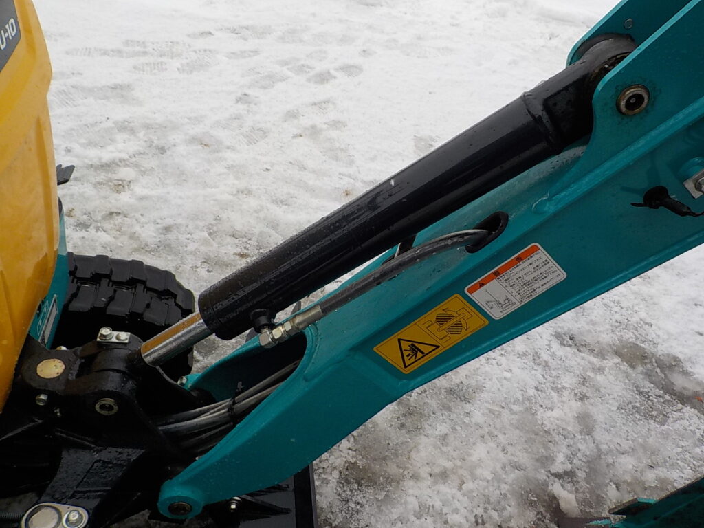 令和１年式　クボタ　U-10-5　★0.022㎥★配管付★ブレーカー付★可変キャタ★使用時間約55HR