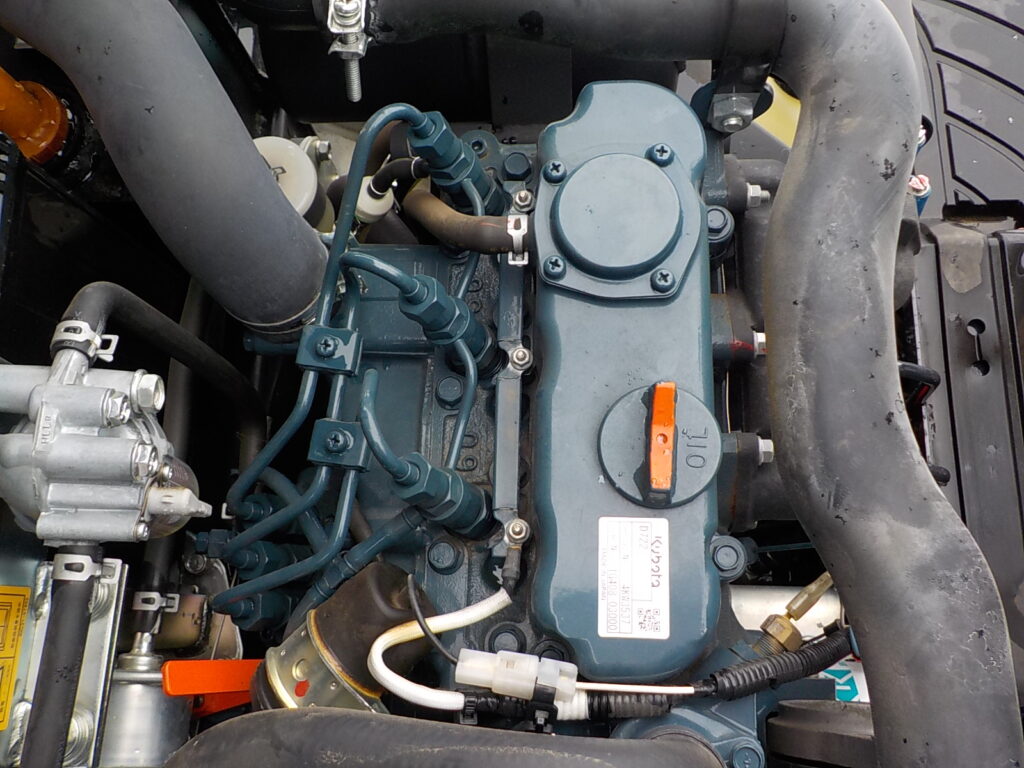 令和１年式　クボタ　U-10-5　★0.022㎥★配管付★ブレーカー付★可変キャタ★使用時間約55HR