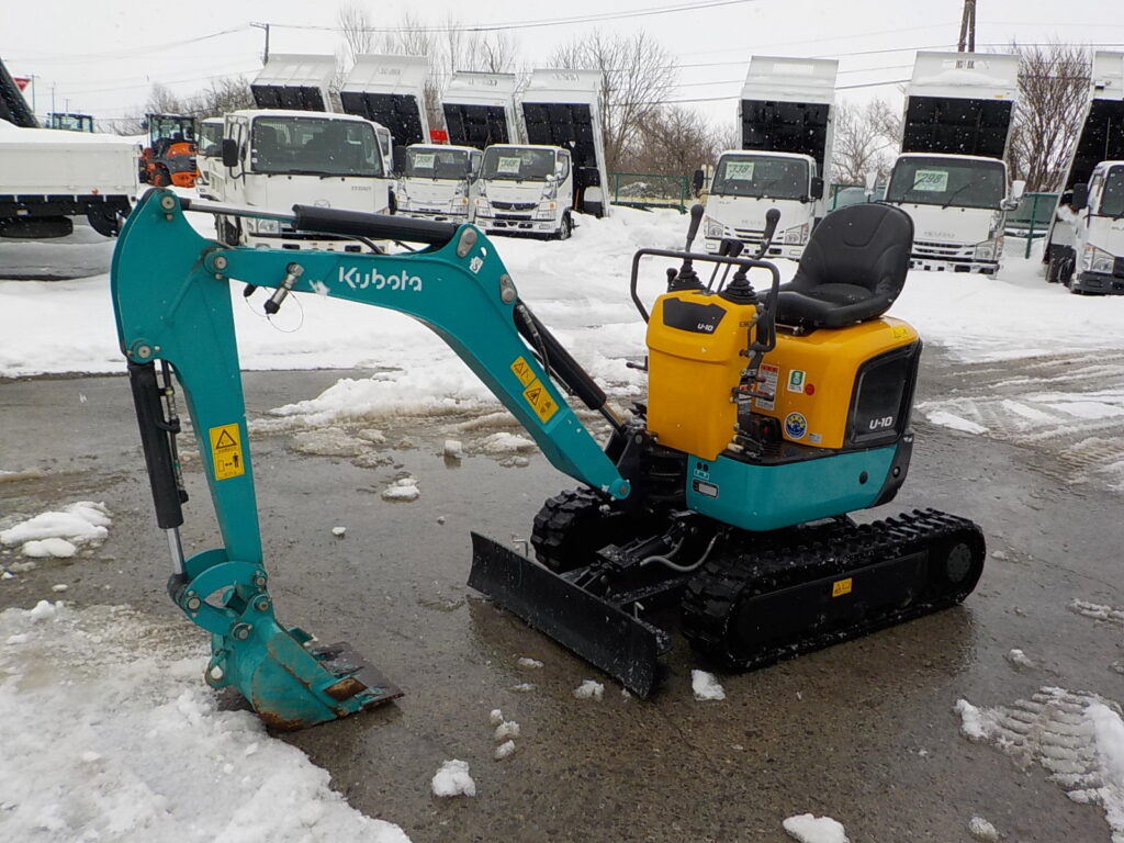 令和１年式　クボタ　U-10-5　★0.022㎥★配管付★ブレーカー付★可変キャタ★使用時間約55HR