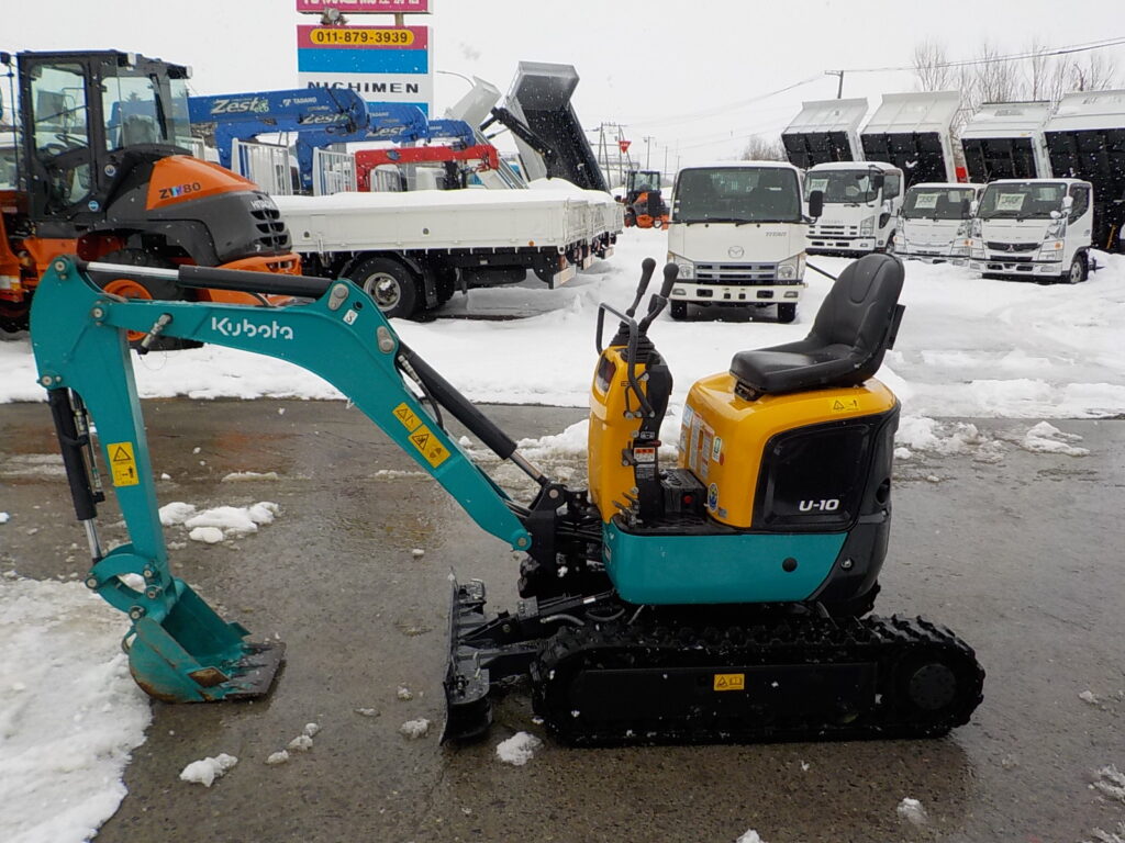 令和１年式　クボタ　U-10-5　★0.022㎥★配管付★ブレーカー付★可変キャタ★使用時間約55HR