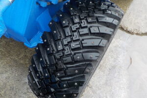 サムネイル: 平成１２年　日立　ホイールローダー　LX20-3　★スパイクタイヤ★３８００時間★