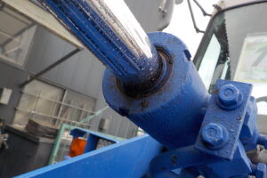 サムネイル: 平成１２年　日立　ホイールローダー　LX20-3　★スパイクタイヤ★３８００時間★