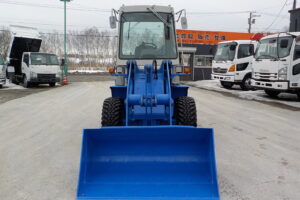 サムネイル: 平成１２年　日立　ホイールローダー　LX20-3　★スパイクタイヤ★３８００時間★